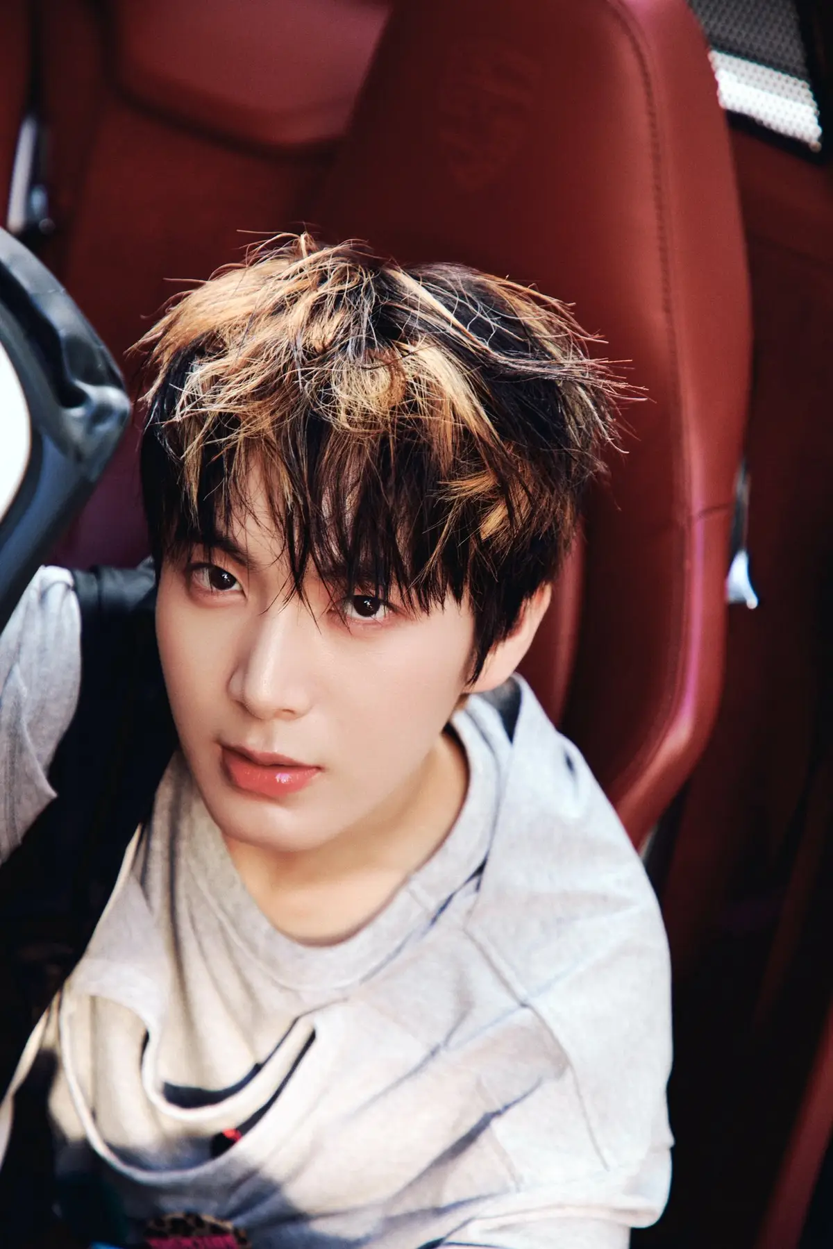 OMEGA X member Kevin