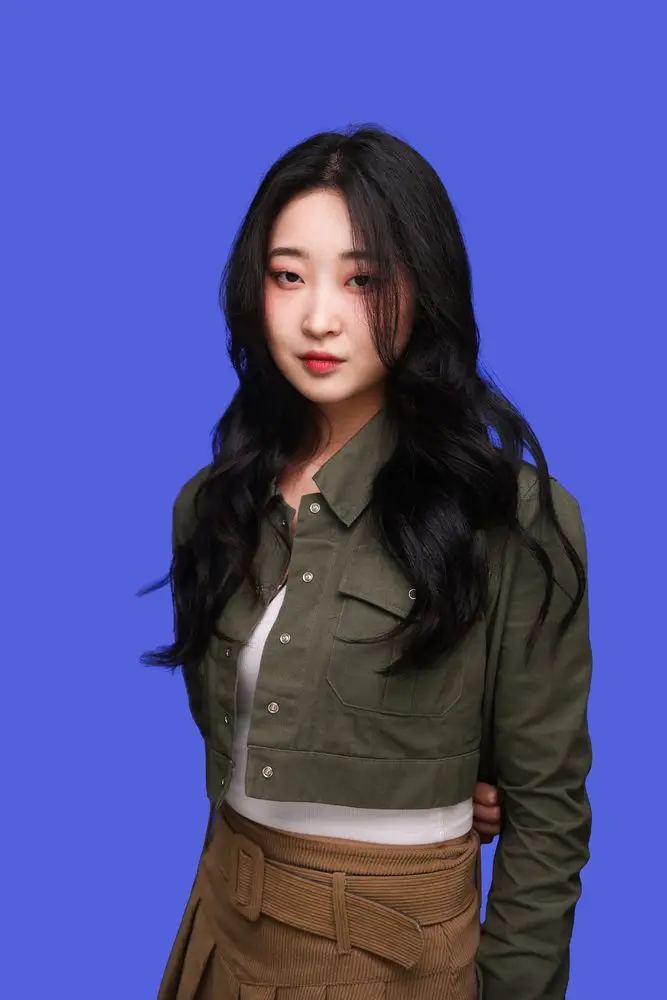ONEST member Sara K