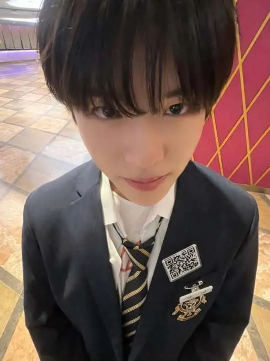 OUIBOYS Members Profile: Full Names, Ages, Heights, Weights and More OUIBOYS member Anji