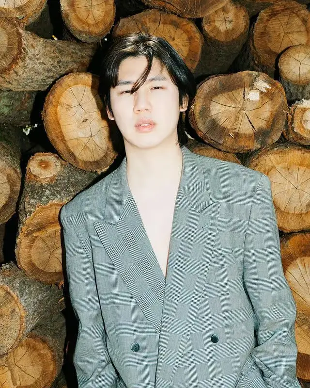 Owalloil member Jang Tae Woong