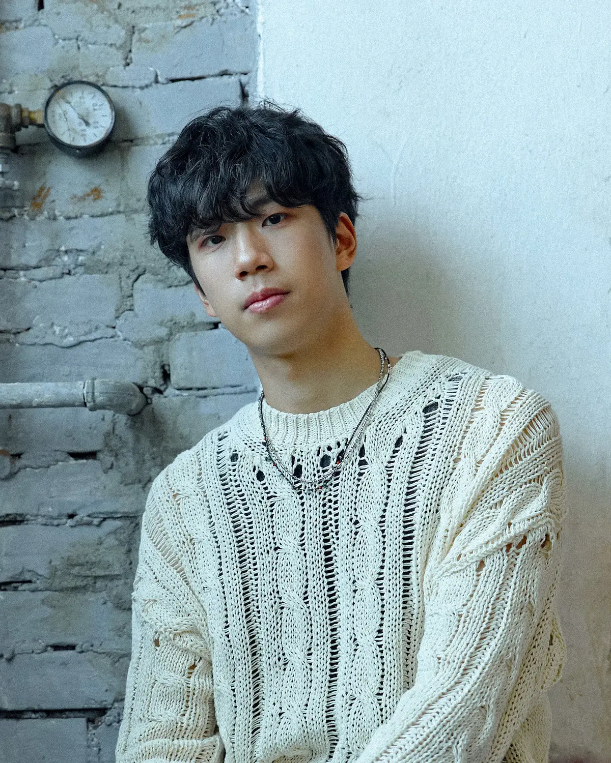Oyster member Ju Won