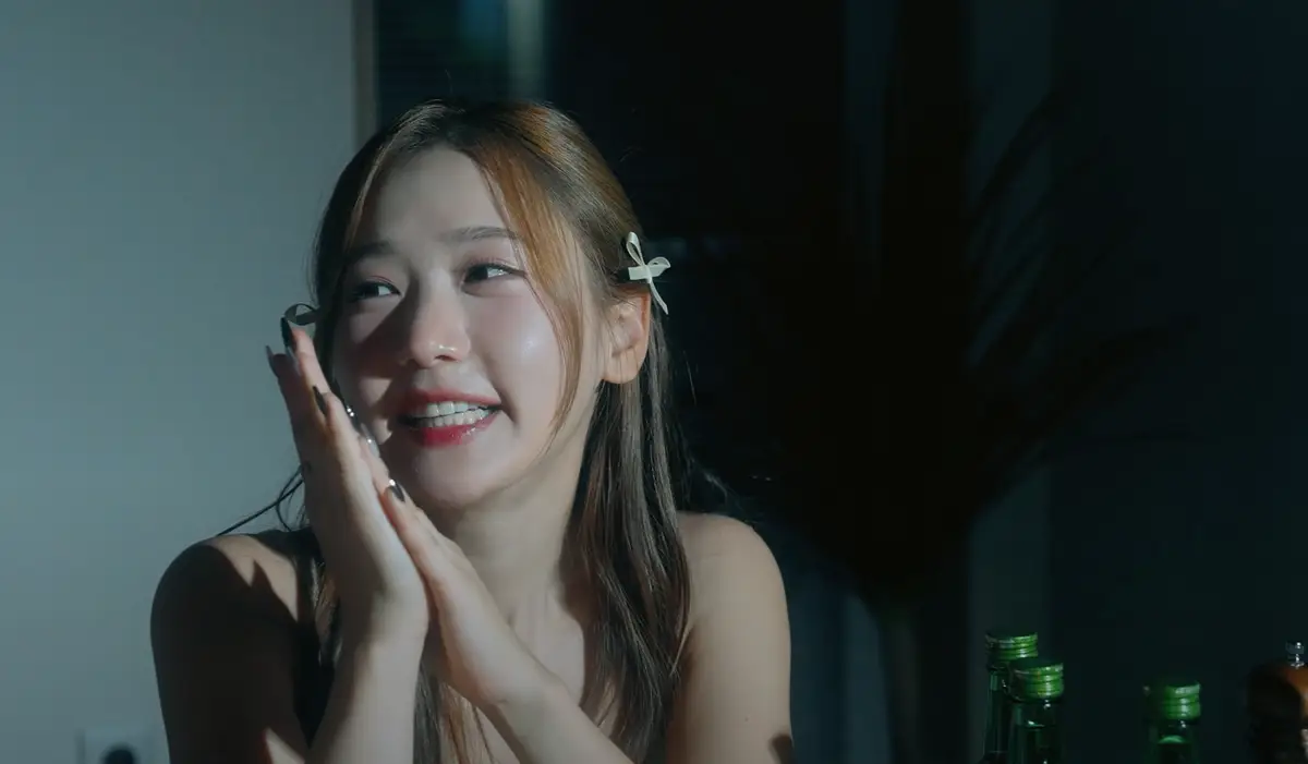 Park Hajung member Song Hayea