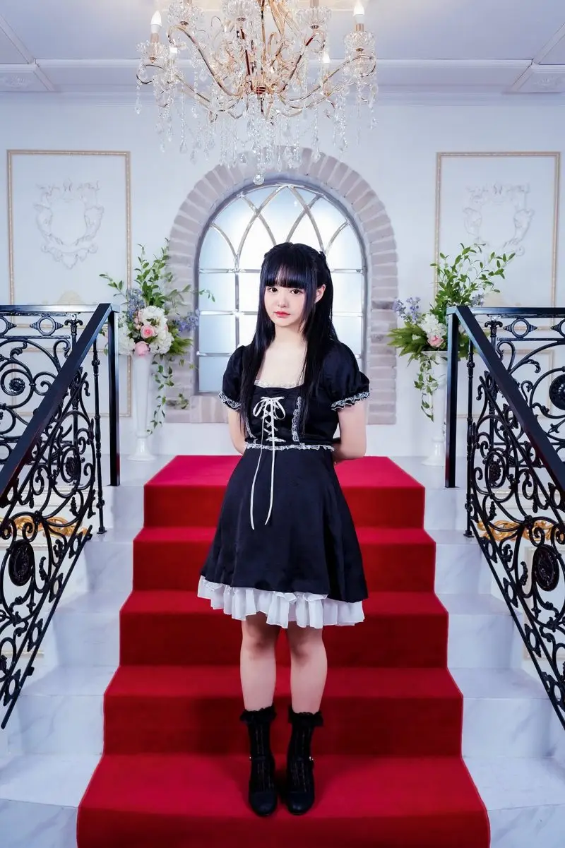 Perfume de Ange member Mako