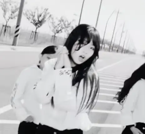 PIERCE former member Chaeyoon