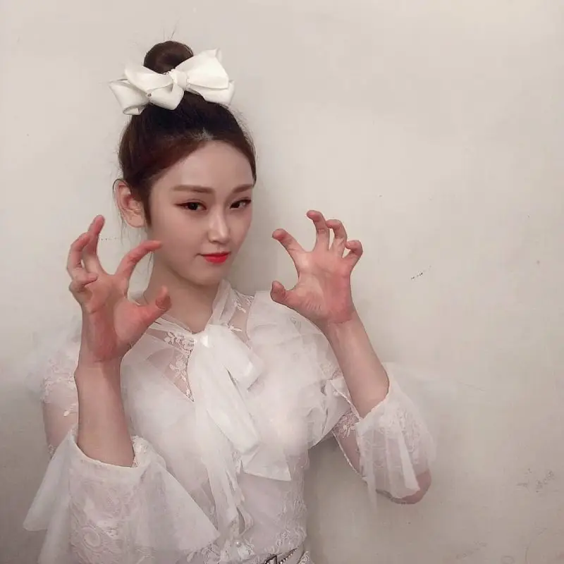 PINK BLING member Yeji