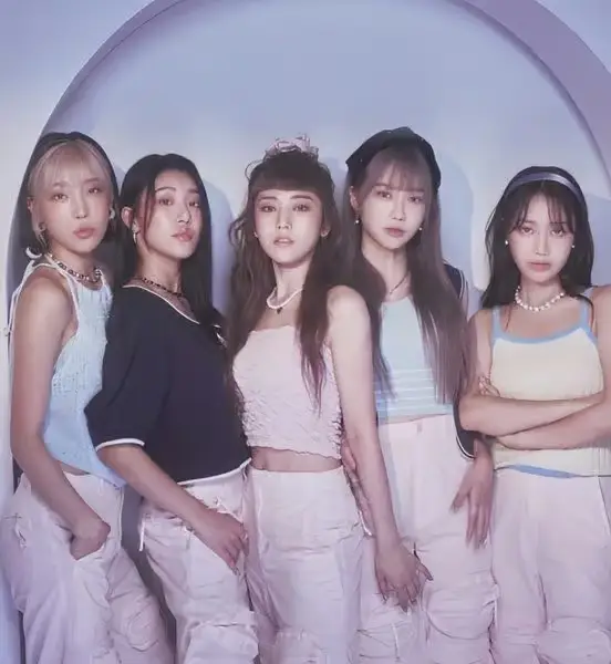 POA members are Yubeen, Kim Soya, Hai, Dana, and Ria.