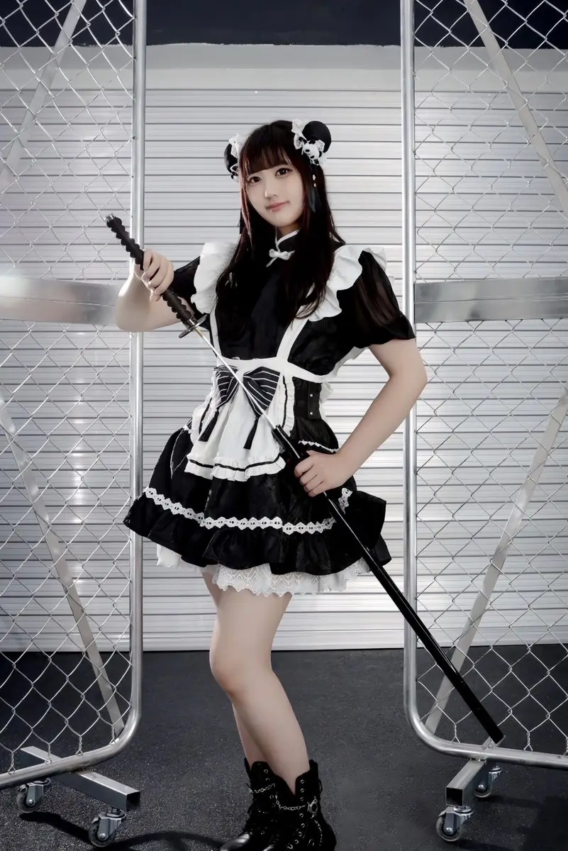 PORES former member Mitsu