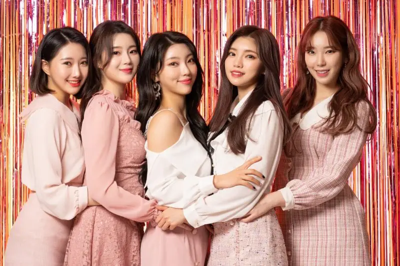 Purple Beck members are Yeowool, Yerim, Mini, and Seyeon.