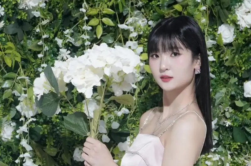 Q6IX member Chaehee