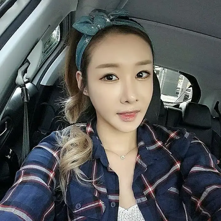 RaNia former member Hyeonseo