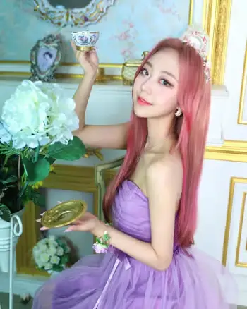 RHEA former member Eunjeong