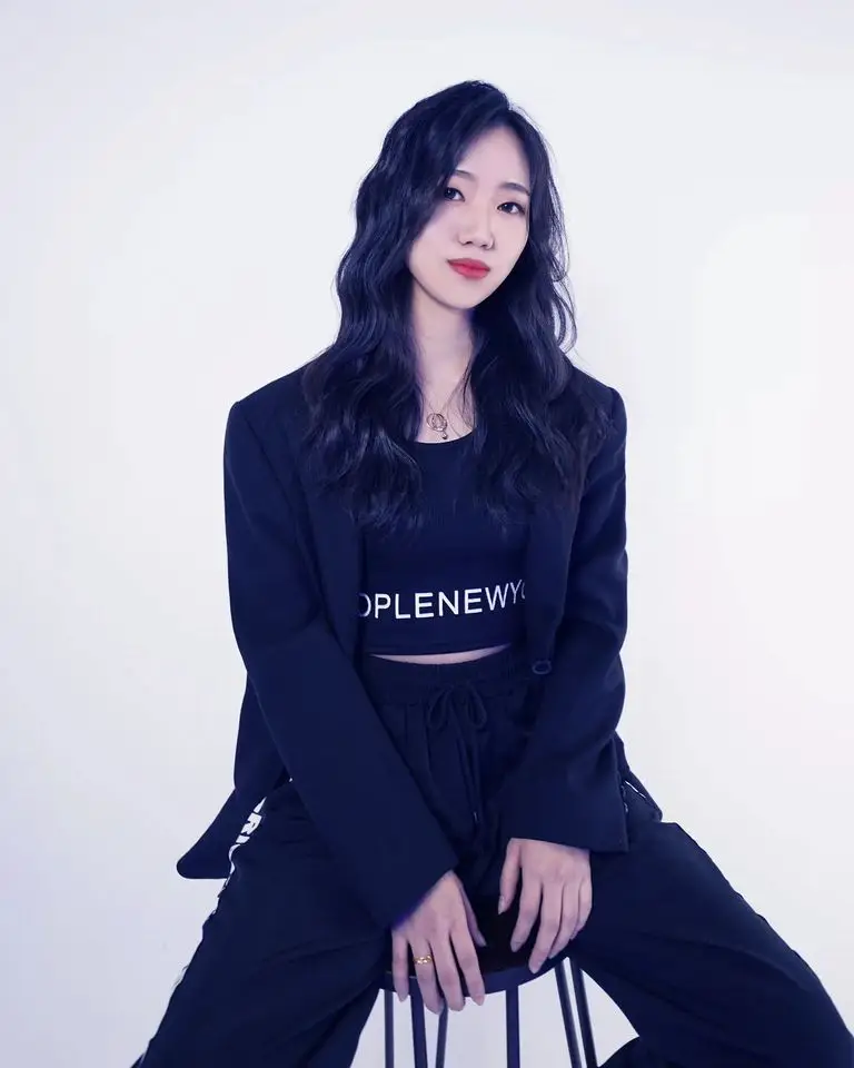 ROLIGHTS member Ha Ran