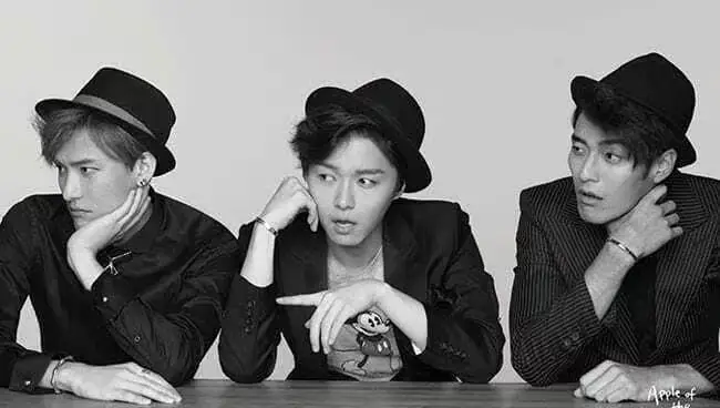 Royal Pirates members are Moon Kim, and Sooyoon.