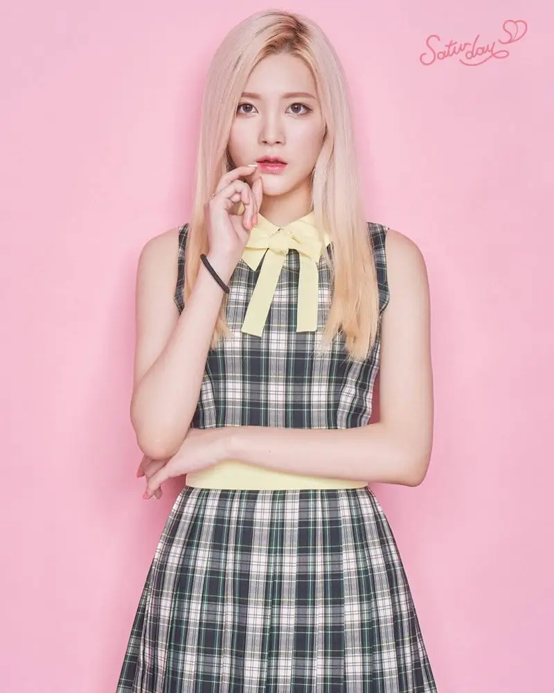 SATURDAY former member Chaewon
