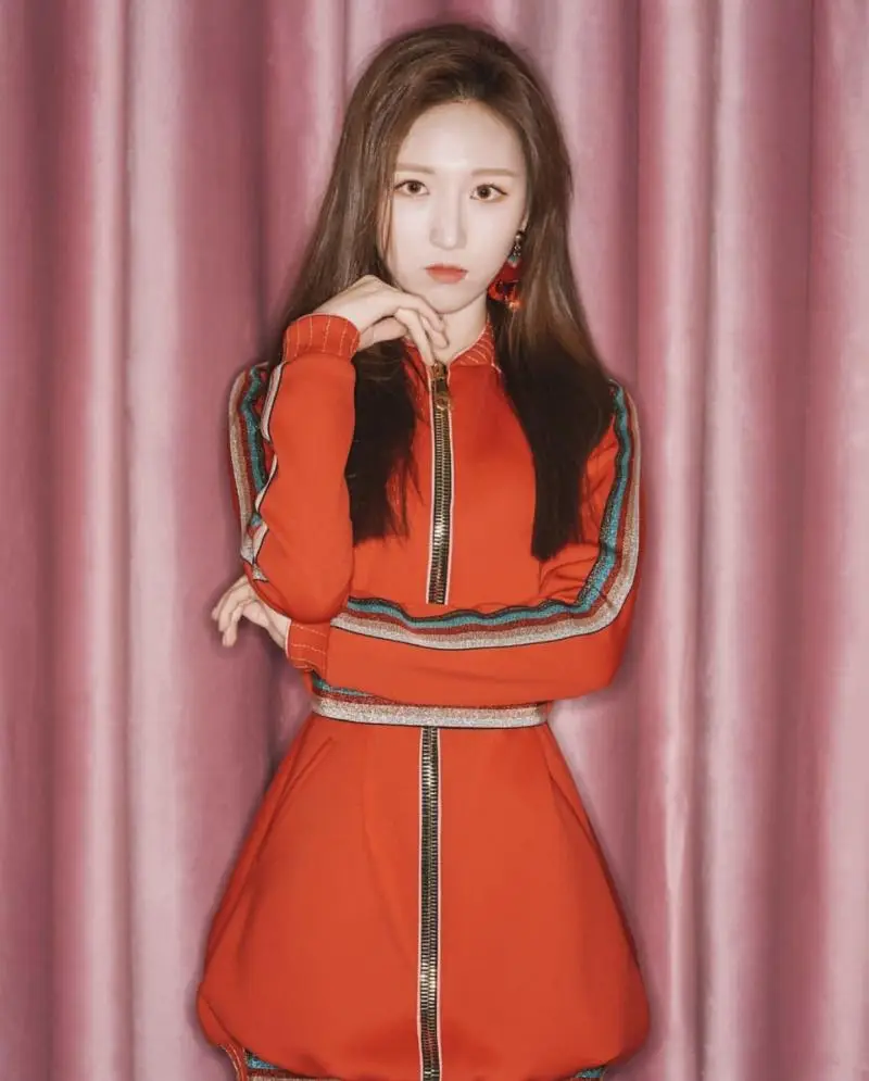 SATURDAY former member Sunha