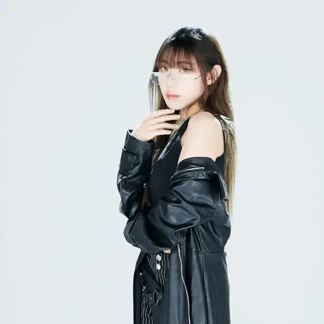 SAVVVY member Hyunjoo