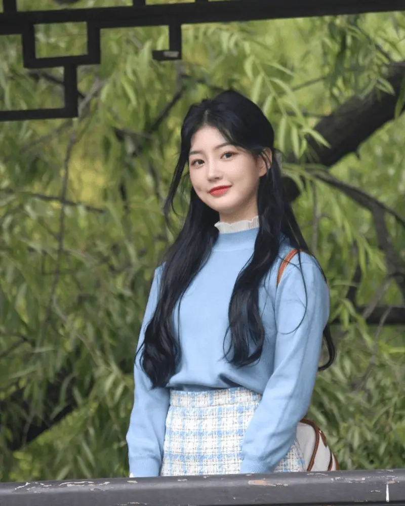 Seasoning former member Sumin