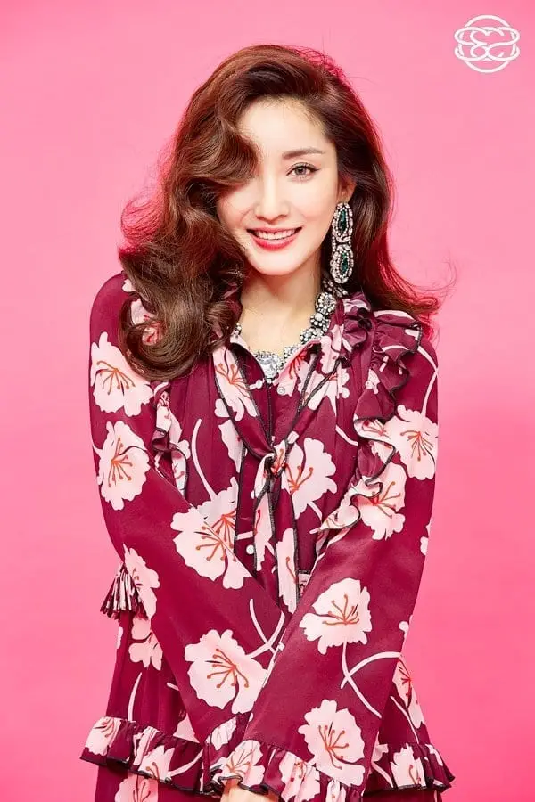 S.E.S member Bada