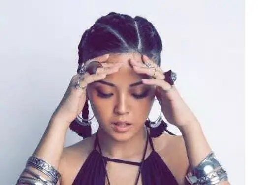 S.E.T former member Eun-E