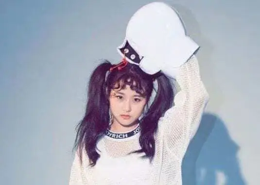 S.E.T former member Tae-E