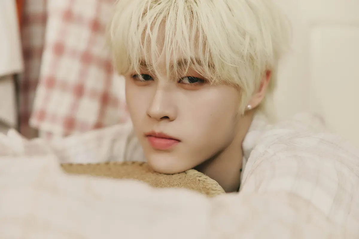 SEVENTOEIGHT member M
