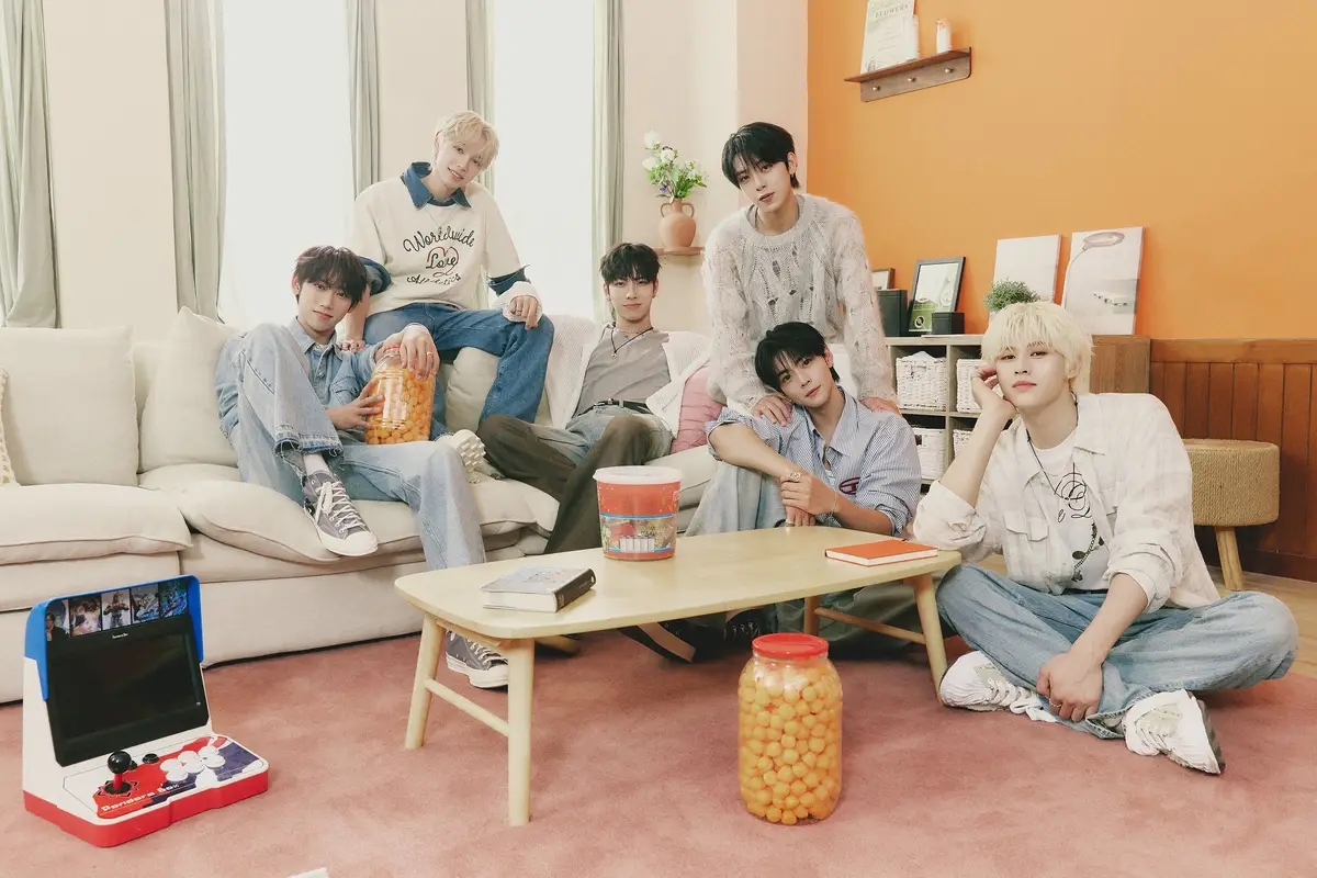 SEVENTOEIGHT members are Chiwen, M, EXXI, Kyojun, Jagger, and D’om.