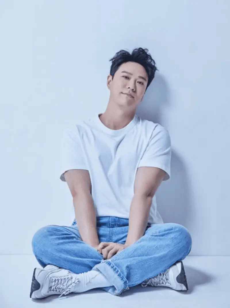 SG Wannabe member Yongjun