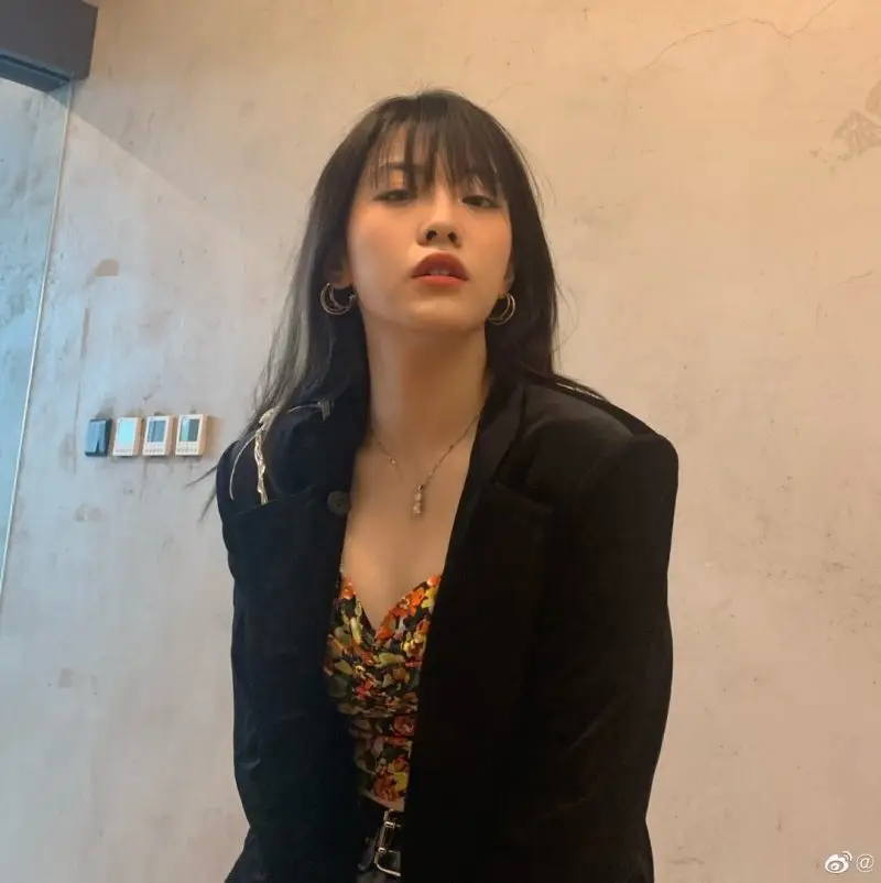 Shining Star (YG China) Girls former member Jane