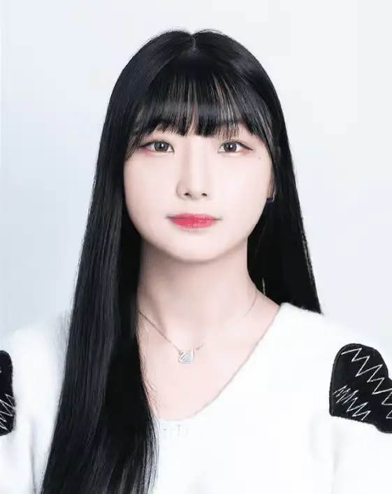 Silhouette member Gayeon