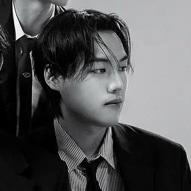 Sonlmor member Park Jinyoung