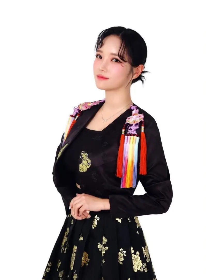 SOYOU former member Bora