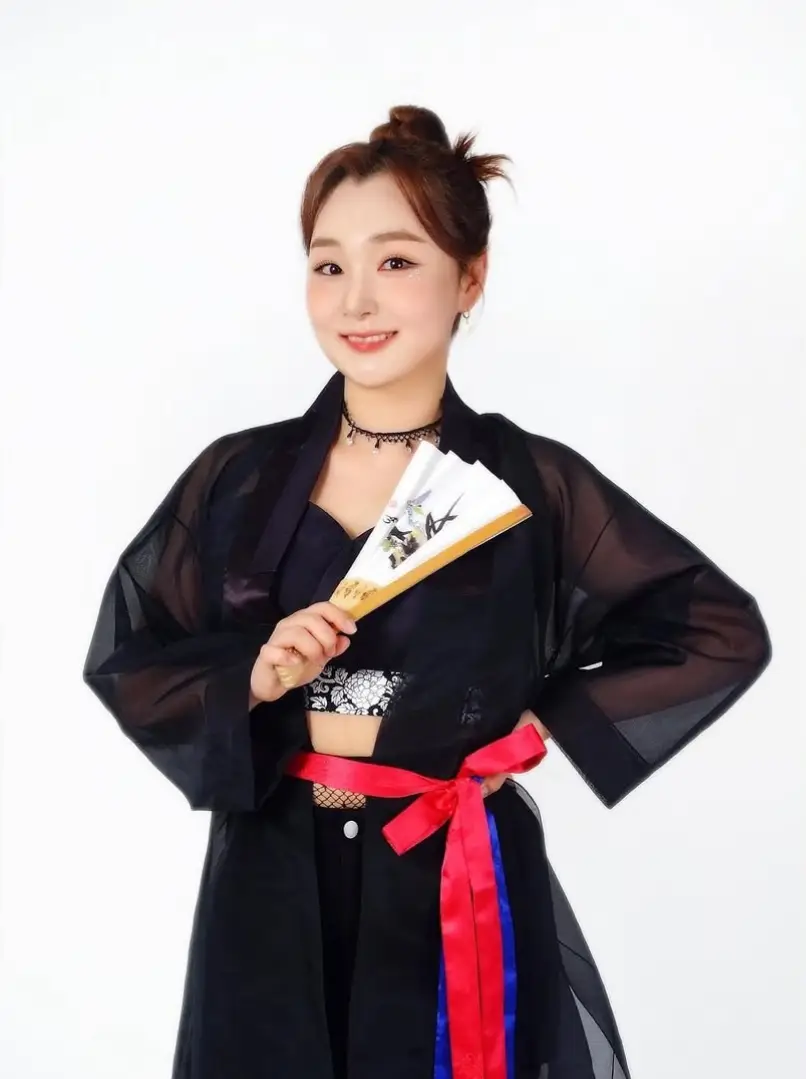 SOYOU former member Jirong