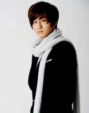SS501 member Heo Young Saeng