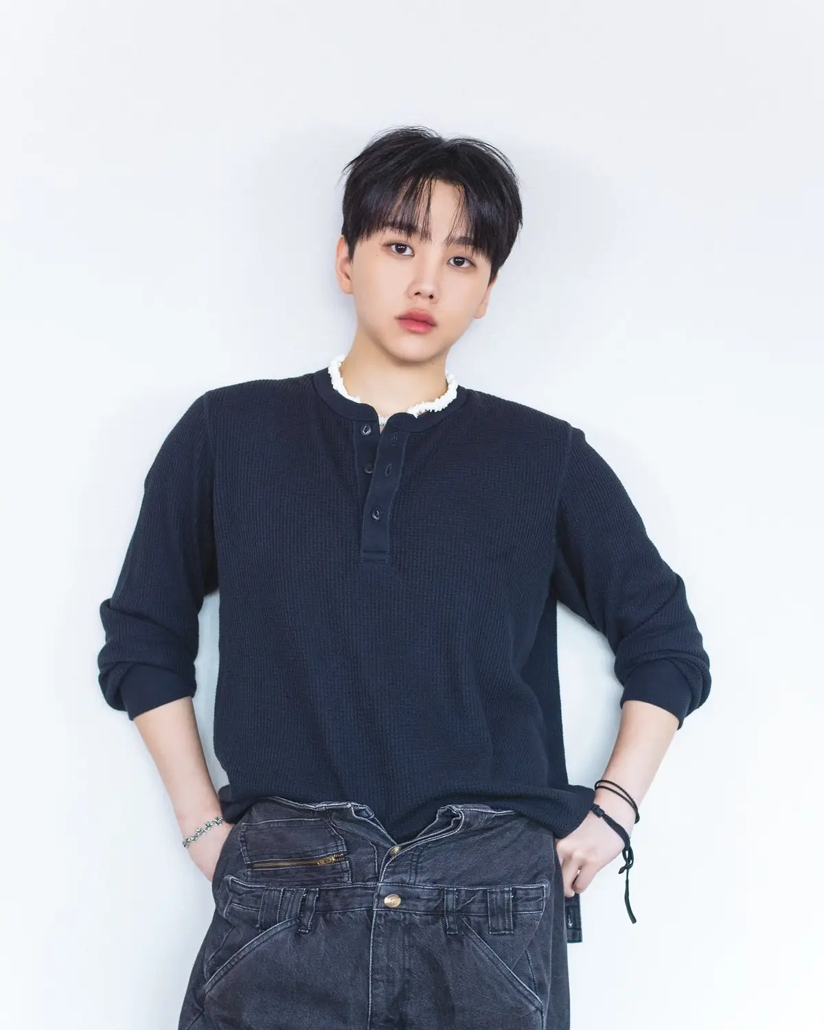Studio L Members Profile: Full Names, Ages, Heights, Weights and More Studio L member Kim Hyunsoo