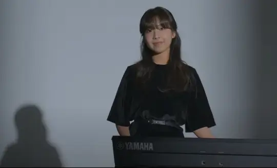 SUNNYKEY member Bada