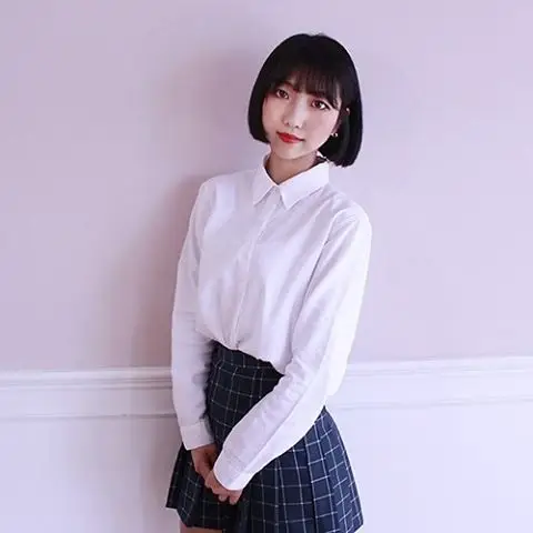 Swalla member Hana