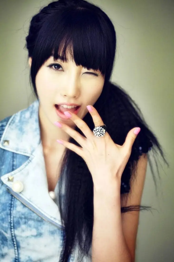 SWINCLE former member Mika