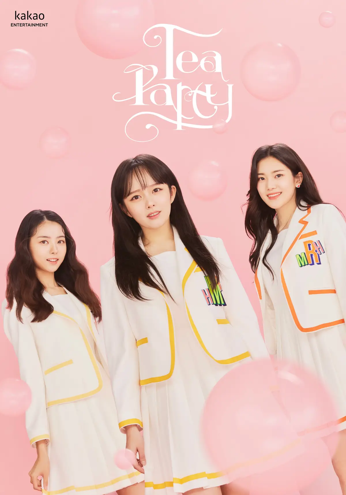 TEA PARTY members are Maha, Hyunji, and Ria.