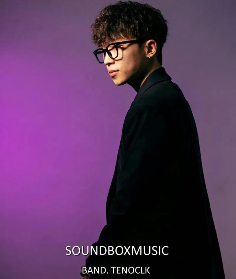 TENOCLK member Sim Sunbo