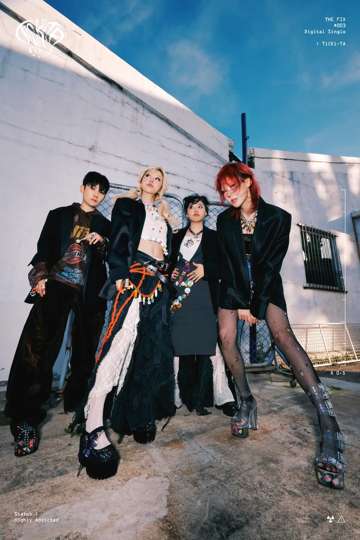 THE FIX members are Leenzy, ZO, Eun Ahkyung, and Jung Nayoung.