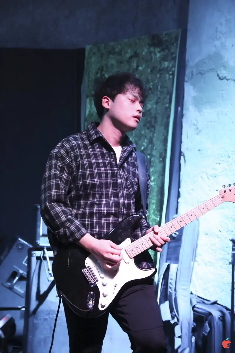 THORNAPPLE former member Han Seungchan