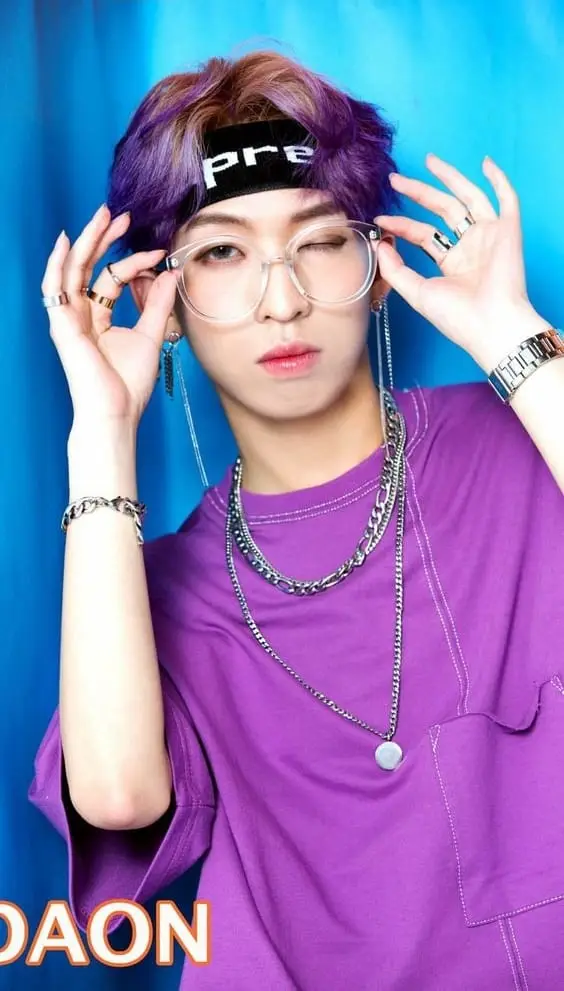 TO.1 (Top of One) member Daon