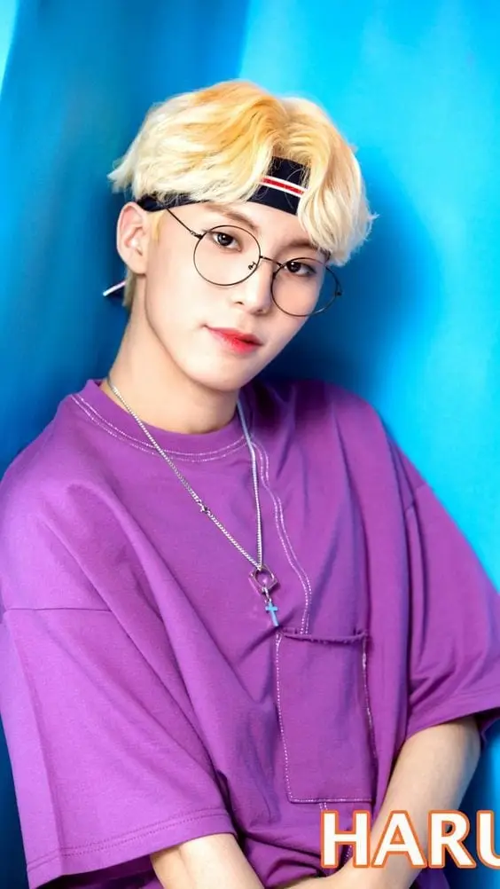 TO.1 (Top of One) member Haru