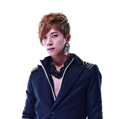 TOUCH former member Younghun
