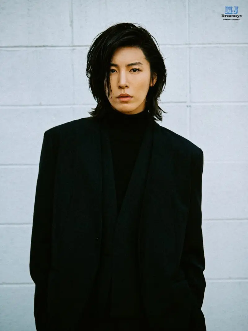 TRAX former member Rose