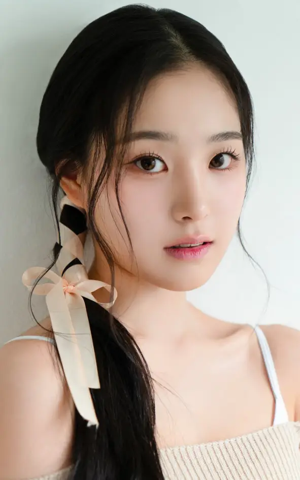 tripleS Glow member JiYeon