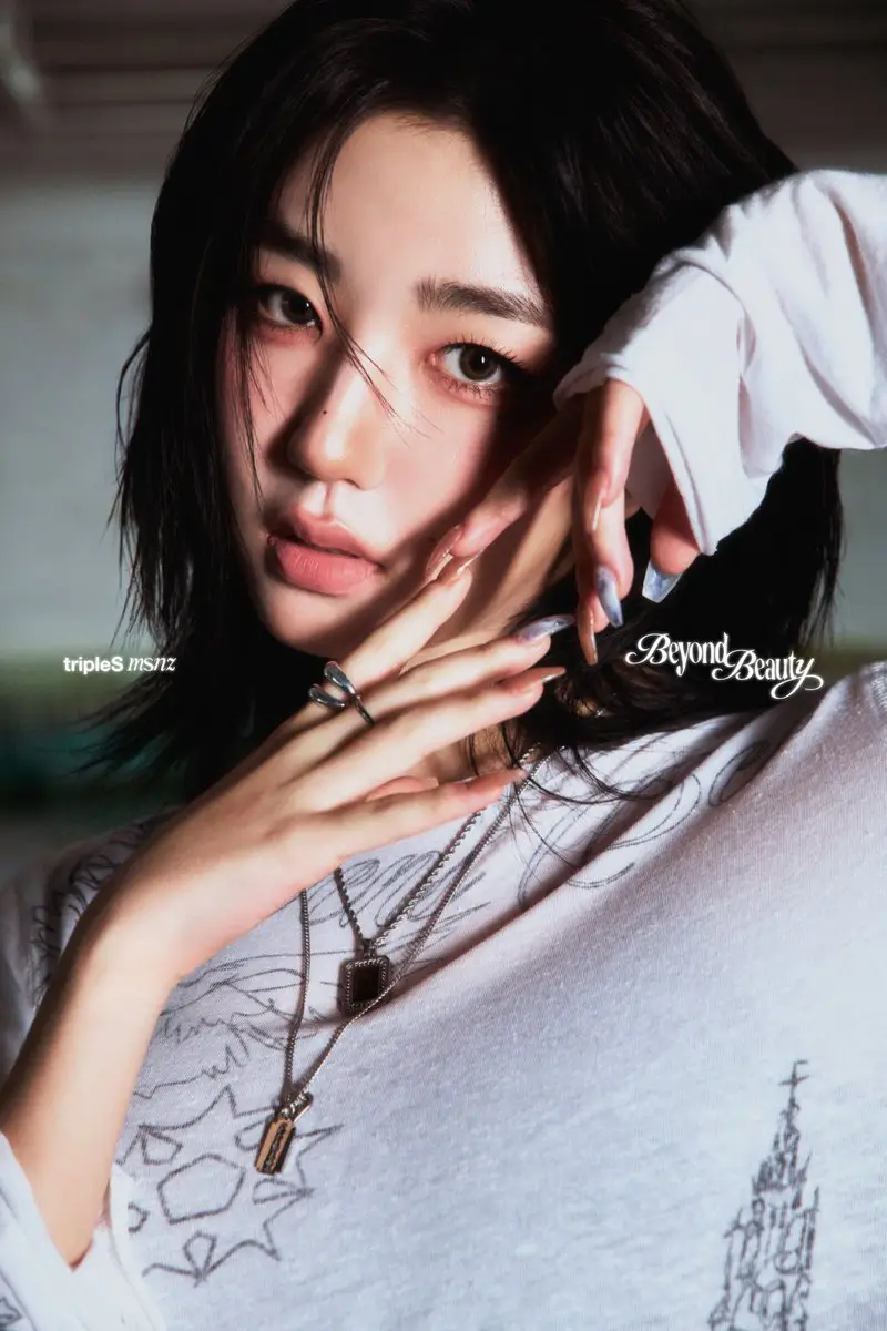 tripleS Moon Members Profile: Full Names, Ages, Heights, Weights and More tripleS Moon member Park SoHyun