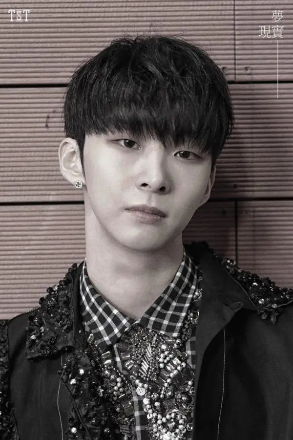 TST member Wooyoung