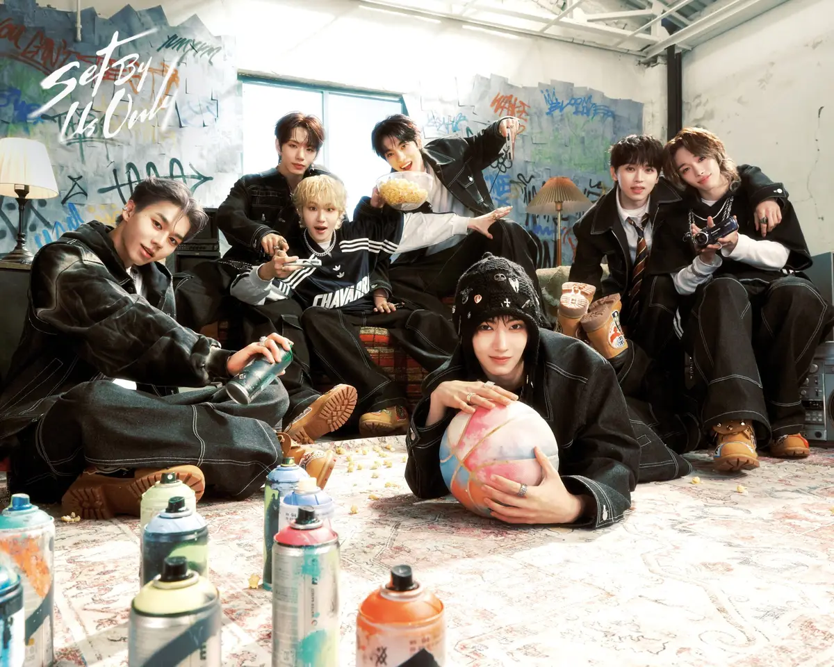TUNEXX Members Profile: Full Names, Ages, Heights, Weights and More TUNEXX members are Donggyu, Inhu, Taira, Sungjun, Zeon, Sihwan, and Arctic.