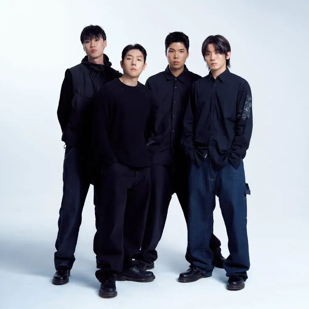 UINONE members are Seo Taeyang, KIMUZI, Kim Jaeil, and Cho Jaemin.